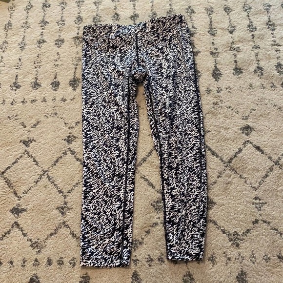 Nike dri fit women's essential pronto running crop S - Picture 2 of 5